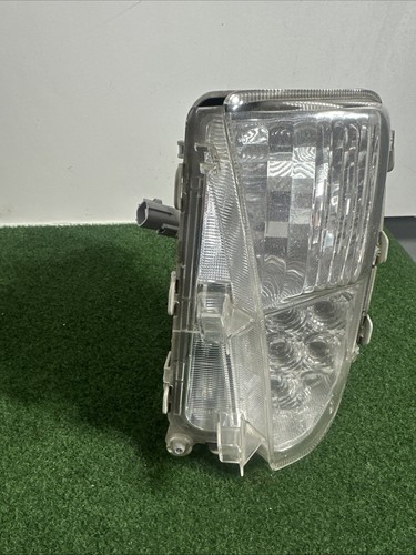 2012-2015 Toyota Prius Left Driver LH Side LED Fog Turn Signal Lamp OEM Crack - Picture 7 of 15
