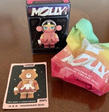 POP MART 100 Mega Space Molly Series 3 Confirmed Figure Toy - Tenderheart Bear