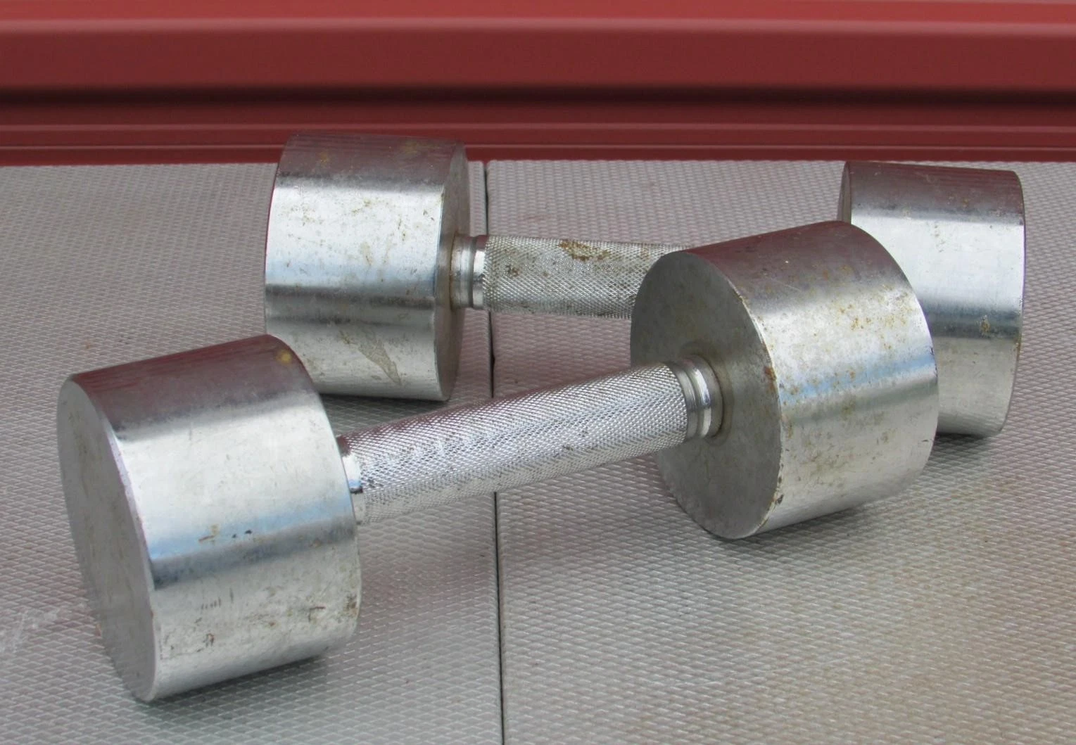 Vintage 1970s Bollinger Gym Dumbells Steel Hand Weights 10lbs Knurled Grip Nice!