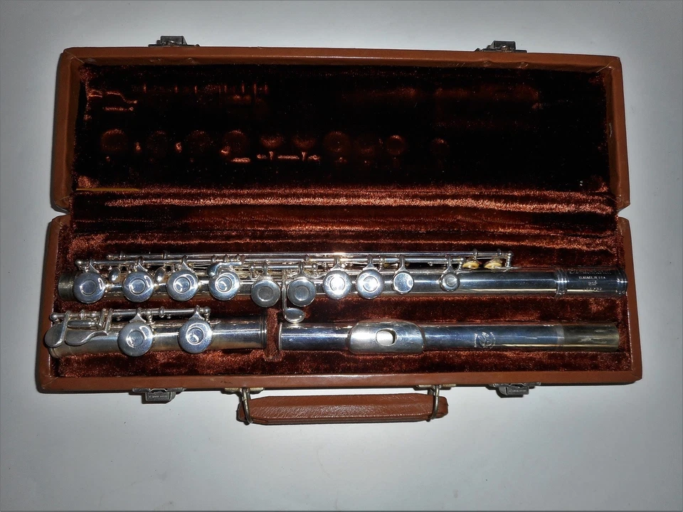Gemeinhardt 2SP Flute #J56732 - Image 4 of 4