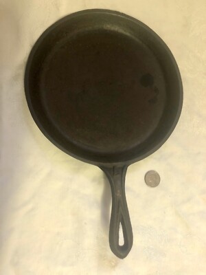 Antique Castiron  Backpack Griddle  2lb 9 Skillet/Griddle