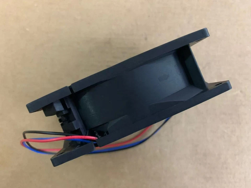 1pcs New for  Large air volume fan 3pin   EFB0912HHF 12V 0.44A 9cm 9032 90mm - Image 4 of 4
