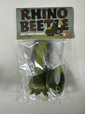 Moss Rhino Beetle LE100 Chris Lee Soft Vinyl Toy SIGNED SDCC 2022 Exclusive
