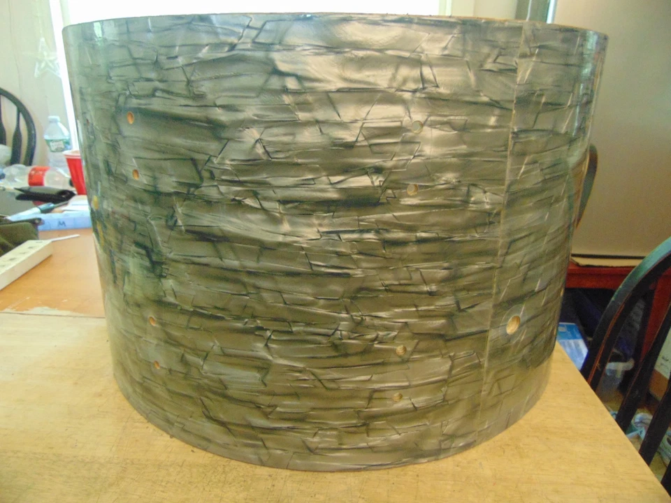 GRETSCH 1960s Vintage 6 Ply 22" Bass Drum Shell with Round Badge EXCELLENT !!! - Image 4 of 4