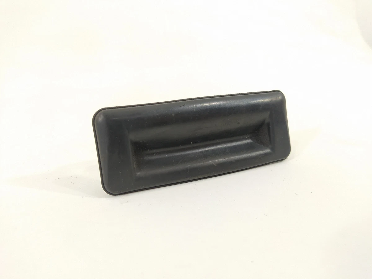 5J0827566 POIGNEE EXTERIEURE DE COFFRE / HAYON / 5JO827229  