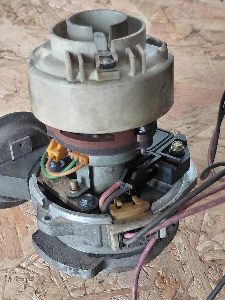 Allumeur Delco Remy Opel Corsa A - Photo 2/4