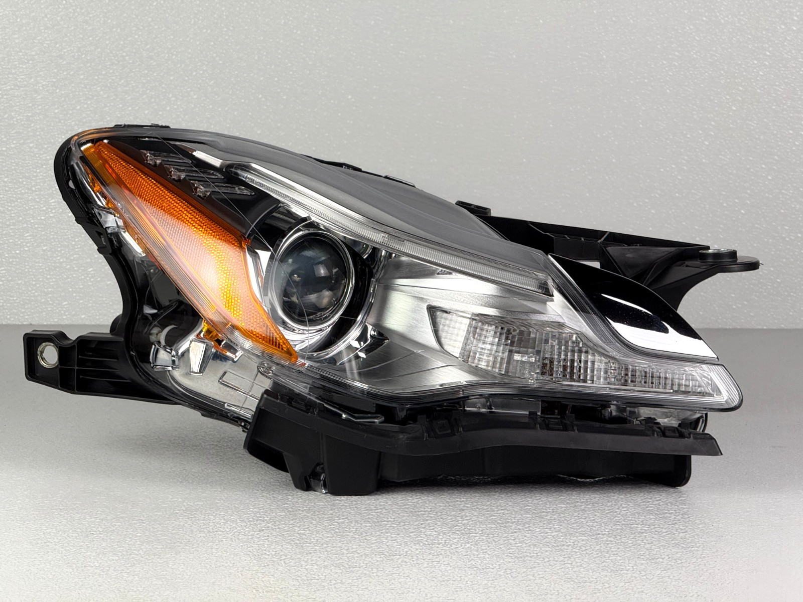 PERFECT! 2014-2017 MASERATI QUATTROPORTE M156 XENON RIGHT RH SIDE HEADLIGHT OEM