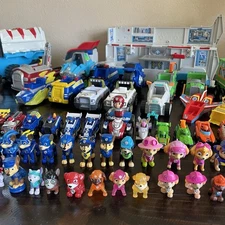 HUGE Paw Patrol Lot - Clean - Vehicles, Figures, Ryder, Chase, Sky, Rocky Etc