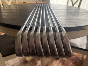 Fers De Golf Titleist T300 2021 4-P - Manche KBS Tour Lite Acier Rigide, Droitier, Neufs