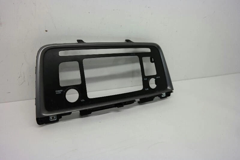2016 Kia Optima Radio Dash Bezel - Image 2 of 4
