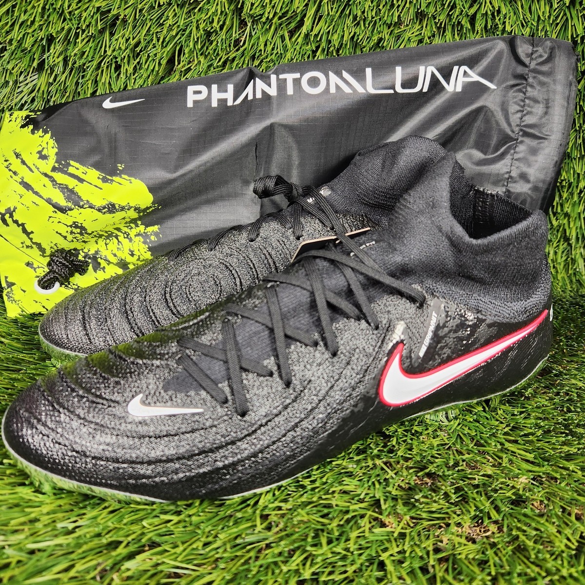 Nike Phantom Luna 2 Elite FG Soccer Cleats Mens 11.5. Womens 13