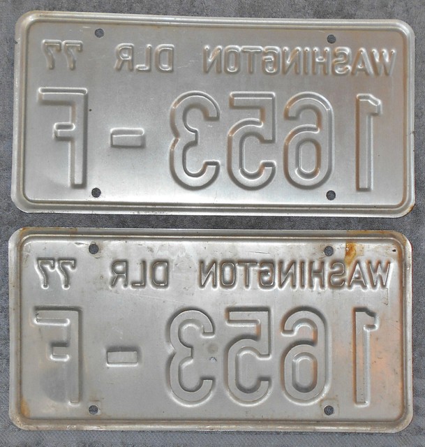 Vintage 1977 State of WASHINGTON DEALER LICENSE PLATES Collector