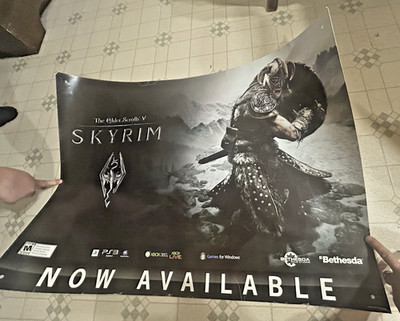 SKYRIM THE ELDER SCROLLS V GAME STOP PROMO LARGE DISPLAY POSTER  PS3 XBOX
