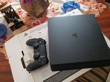 Sony PlayStation 4 Slim 1 Tb Console Nera + Joy