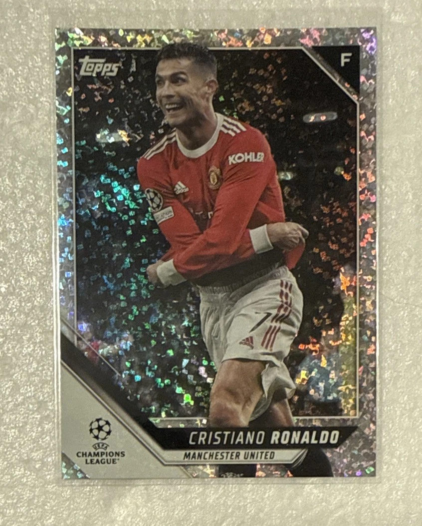 Topps Cristiano Ronaldo Soccer Sports Trading Card Singles for