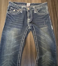 TRUE RELIGION JEANS RN#112790 CA#57414 SZ31x33 - Joey Super T