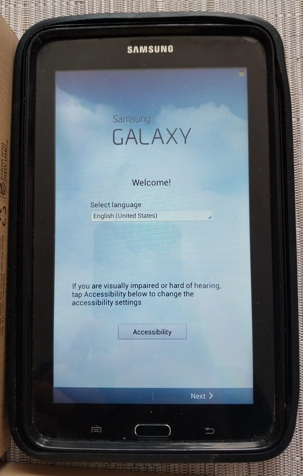 Samsung Galaxy Tab 3 Lite SM-T110 8GB, Wi-Fi 7in Black With Extras Original Box - Image 2 of 4