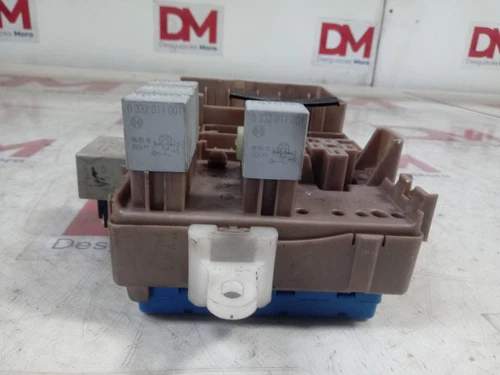 8264102040 Caja Reles/Fusibles para TOYOTA COROLLA (E12) 2006 6281608 - Imagen 3 de 5