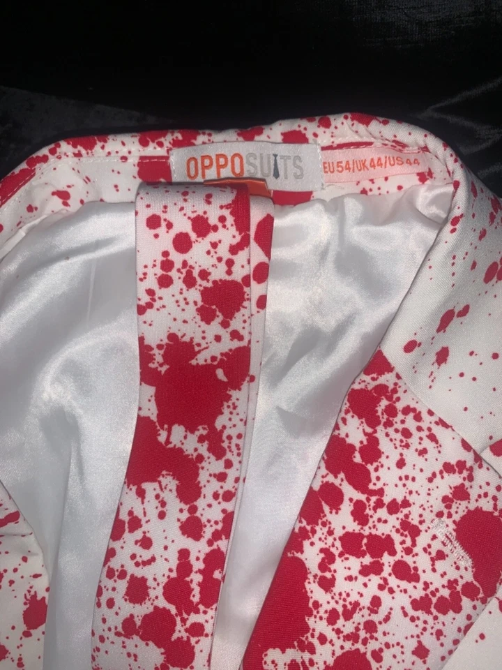 New Oppo Suits White 3 Piece Blood Splatter Suit Halloween Costume ,See Measurem - Image 4 of 4