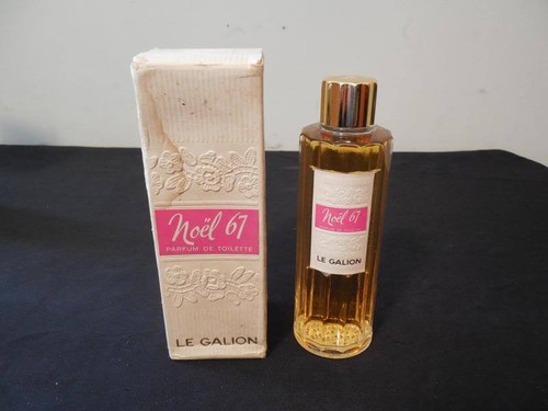 Vintage Le Galion Noel 67 Perfume 4 Fl Oz w/ Box Rare