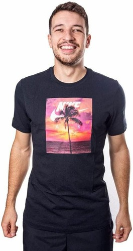 Nike Men's Spring Break Photo Short Sleeve Black T-Shirts DB6163-010 | eBay