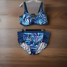NWOT Venus 2 Piece Swim/Bathing Suit Women Top Size 22 With Pads, Bottom Size 20