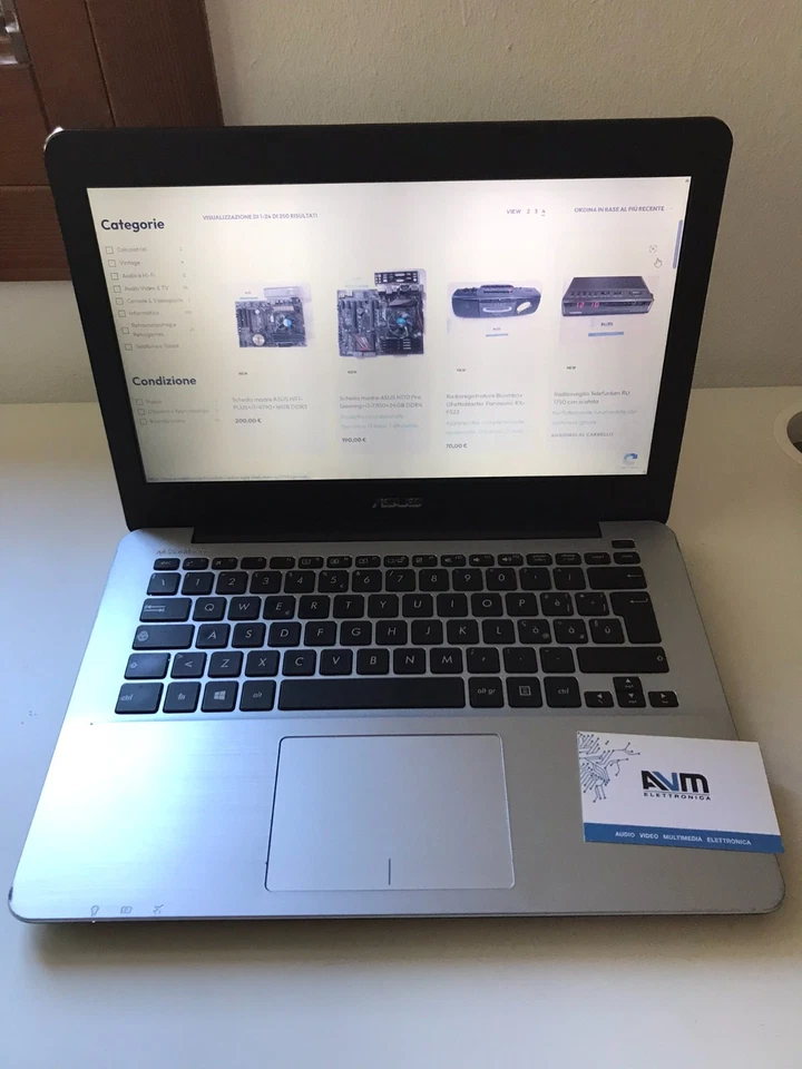 Notebook ASUS P302U CPU Intel Core i5-6200 RAM 12GB DDR3 SSD 512GB Display 13,3" - Immagine 2 di 4