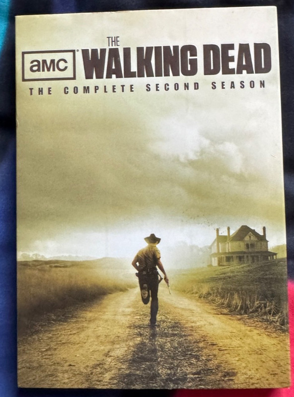 The Walking Dead: The Complete Second Season 4 DVD Set 2011
