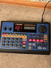 Boss JS-5 Jam Station Backing Machine w/ Powe...