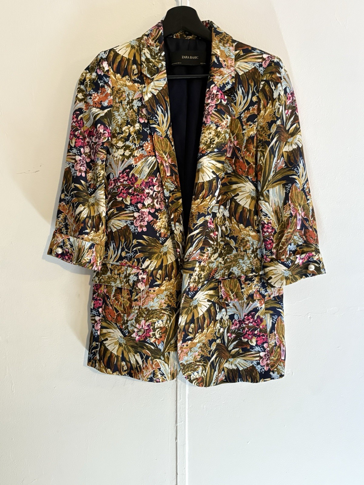 Zara Basic Women’s Satin Effect Blazer In Tropica… - image 13