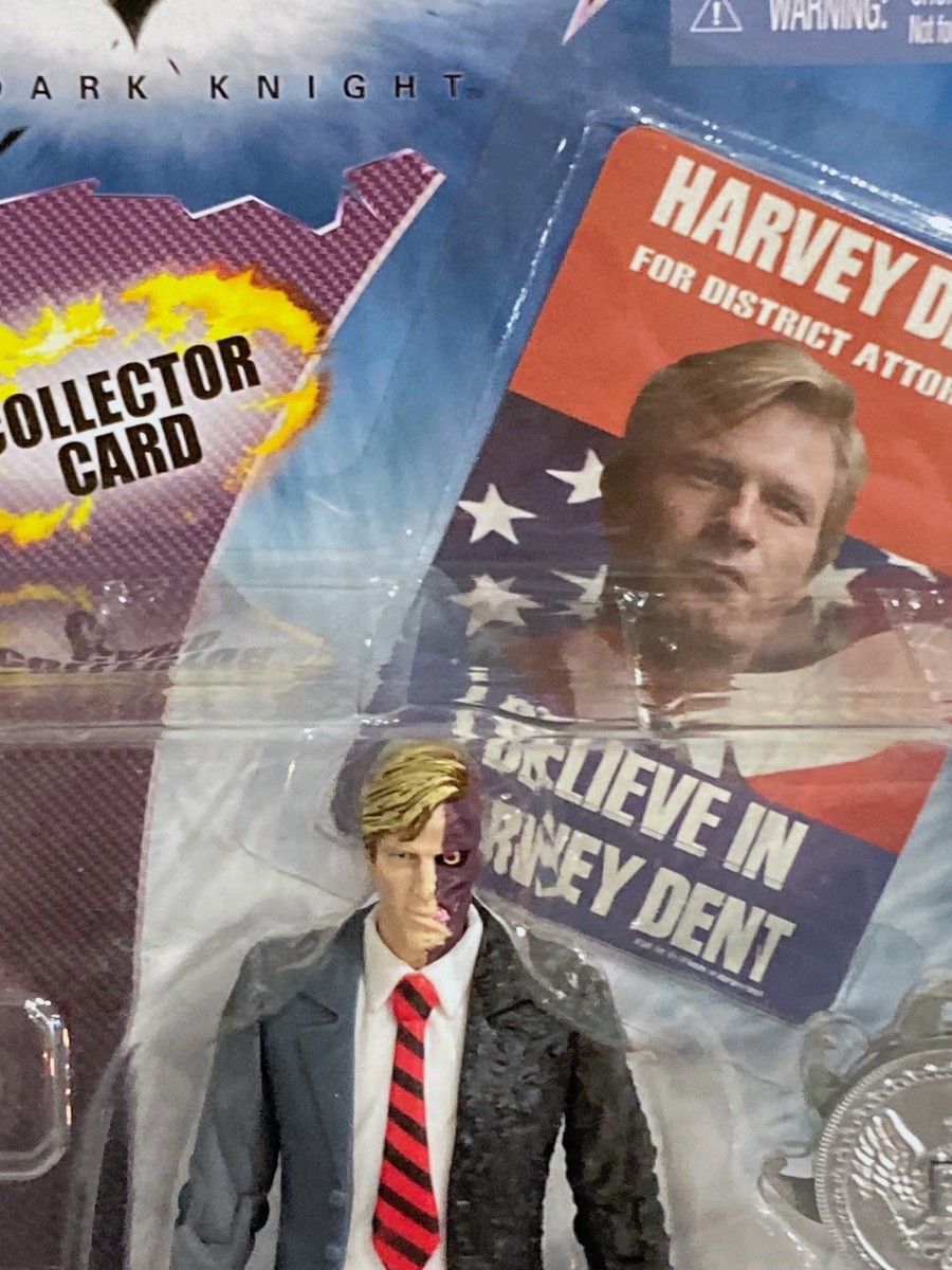 Coin Blast TWO-FACE Batman The Dark Knight Harvey Dent Figure
