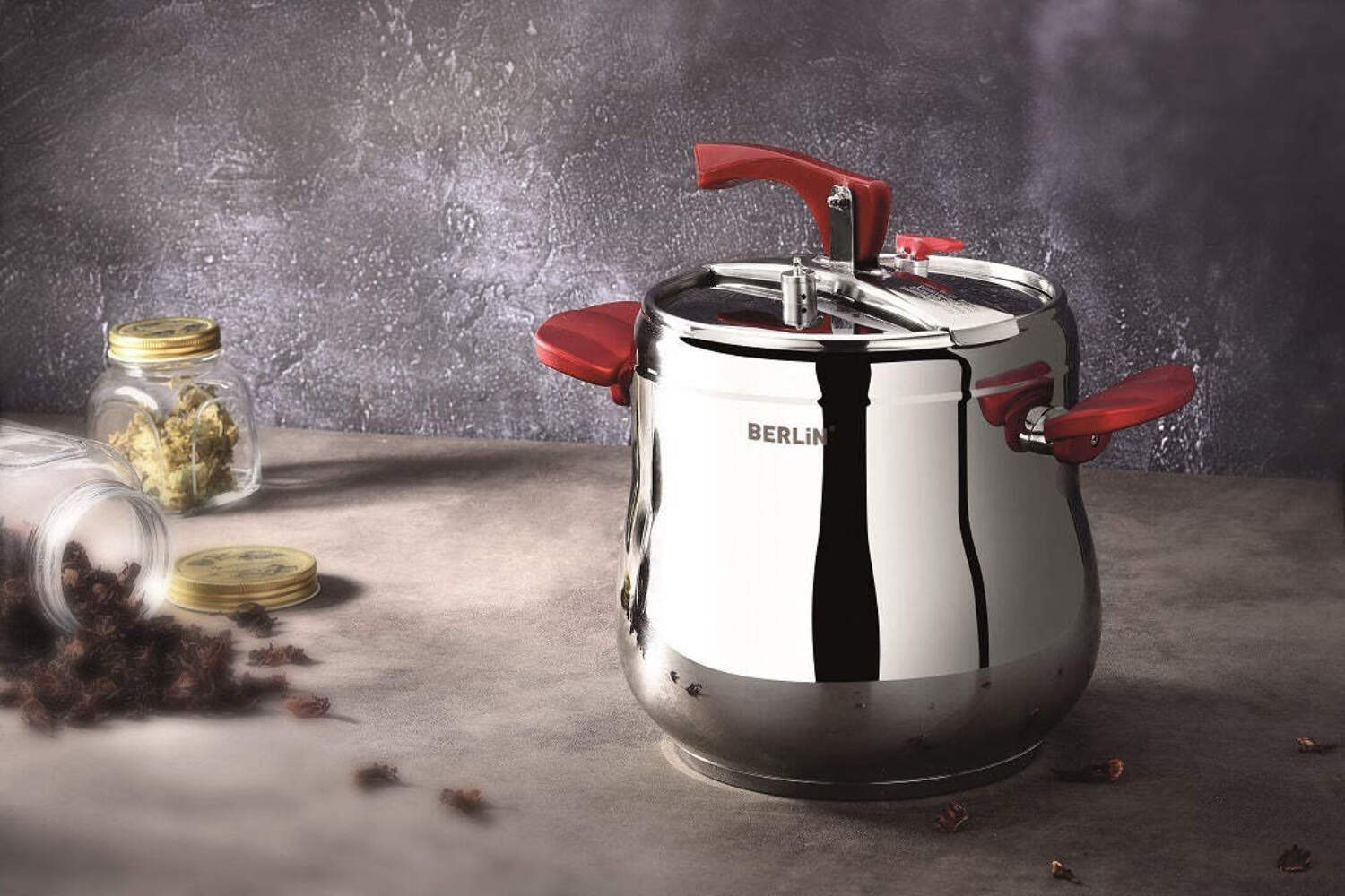 Stainless Steel Pressure Cooker with Manual Lid, BONERA BERLIN, EASY TO USE, Bak