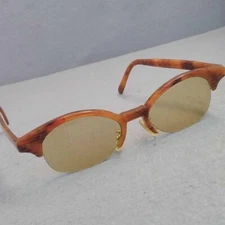 Hakusan Optical Shop Sunglasses Used