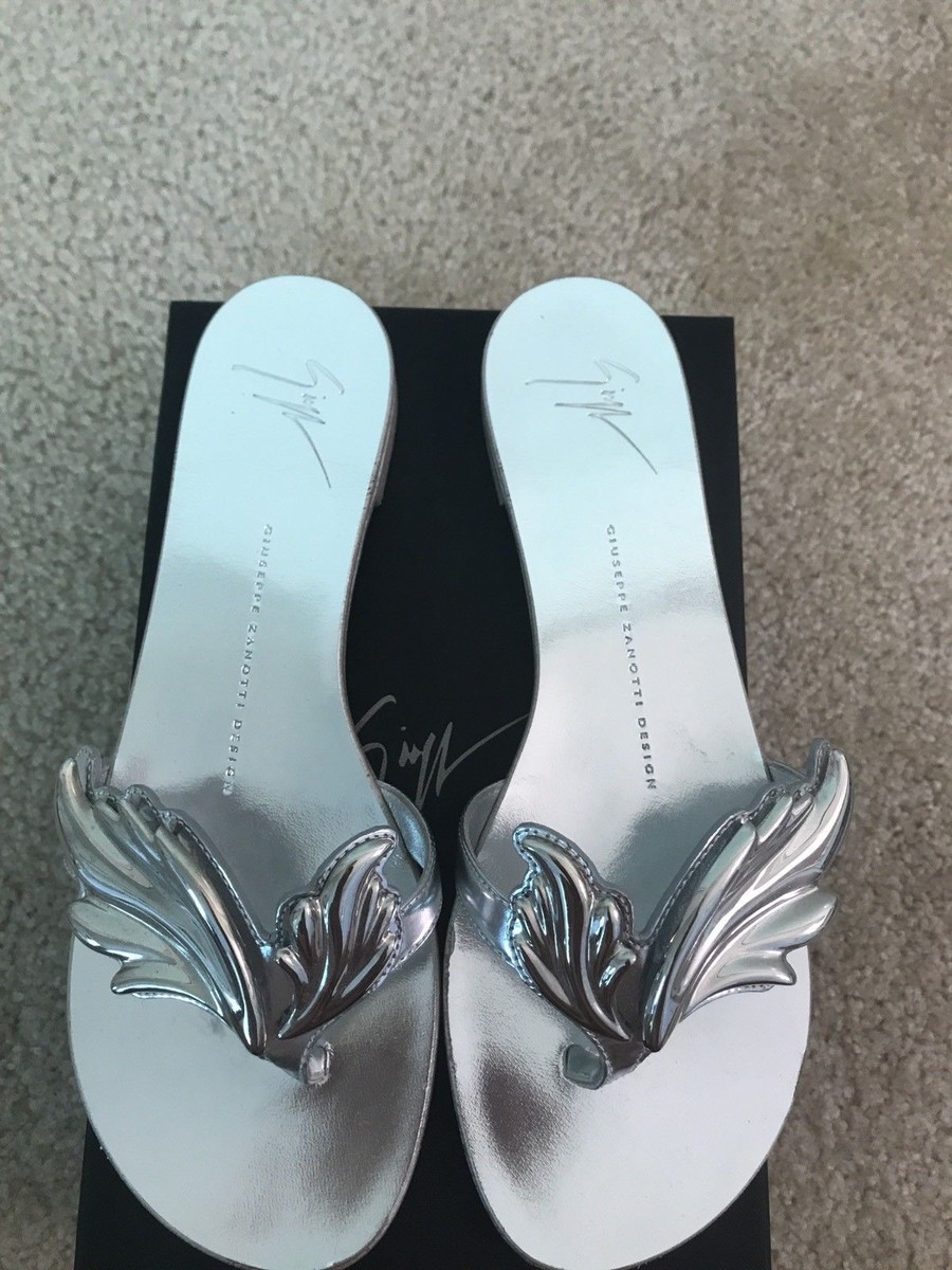 New Authentic Giuseppe Zanotti Silver Cruel Wing Flat New Authentic Giuseppe Zanotti Silver Cruel Wing Flat