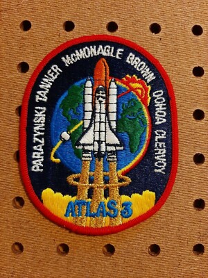 1994 Space Shuttle Atlantis STS-66 (Atlas 3) Embroidered Patch 3 1/2'' by 4 7/16''