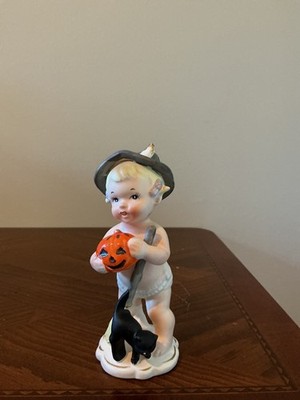 vintage 1962 Napco Calendar Cutie October Halloween figurine (model C-5770) from
