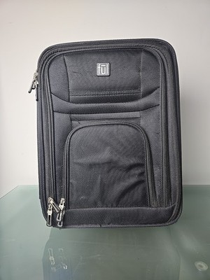 Ful Crosby Carry On Luggage Bag Two Wheeled Rolling RFID Underseat 16.5 X 12 X 8