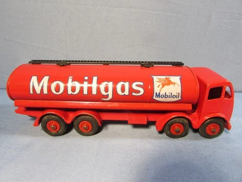 Vtg Dinky Supertoys #941 Foden Mobilgas Tanker Truck Exc Original 1950s