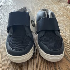 Cat  Jack Navy Kids Navy Slip-on Mids Size 12