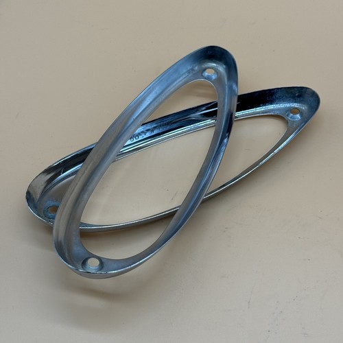 (2) Porsche 356 Tail Light Chrome Bezel SWF K3260 Teardrop TAILLAMP - Picture 5 of 5
