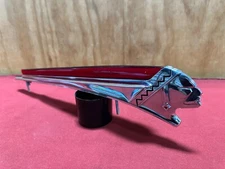 NOS 1946 PONTIAC INDIAN CHIEF HOOD ORNAMENT EMBLEM 46 GM 508615