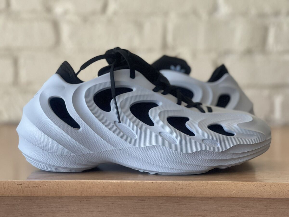 adidas adiFOM Q Yeezy Foam Runner UNC Blue Black Men Size 10 adidas adiFOM Q Yeezy Foam Runner UNC Blue Black Men Size 10