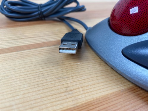 Logitech T-BC21 Wired USB Ergonomic Marble Track Ball Mouse TESTED 4 Button Grey - Picture 9 of 9