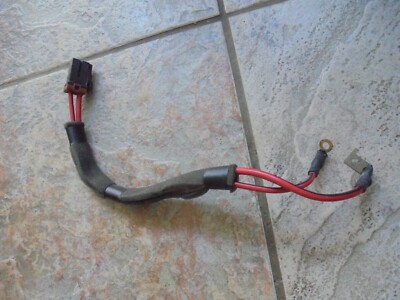 Vauxhall VXR8 Holden HSV Commodore VE Pontiac G8 Batterie positiver Webstuhl Stecker