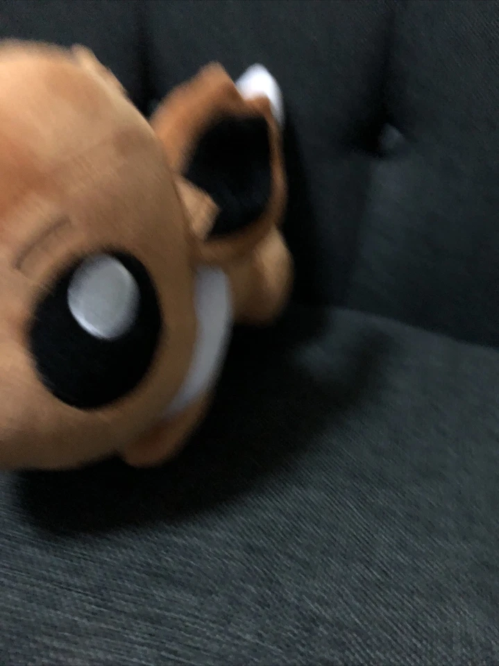 Eevee Peluche Pokemon Nuevo Sin Etiquetas 12 Pulgadas Largo Peluche Animal Foto 4 de 4