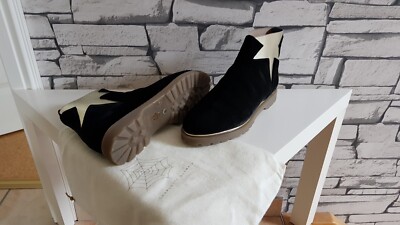 Designer Schuhe von Charlotte Olympia