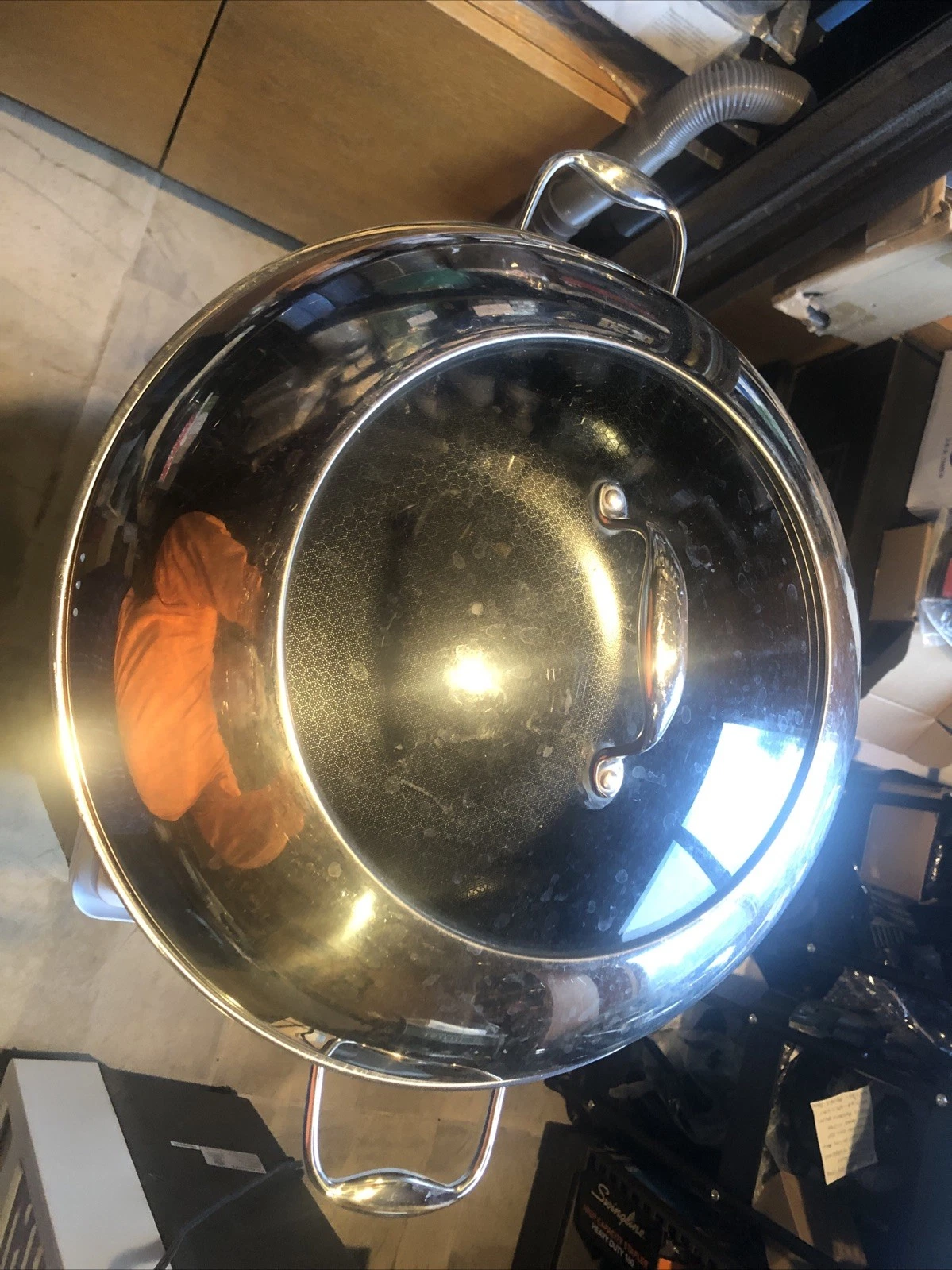 HexClad Hybrid Nonstick 14" Wok with Stainless Steel Lid -