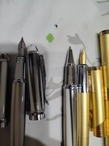LOT OF 53 DIFFERENT FOUNTAIN PENS MOSTLY MADE IN USA image 14