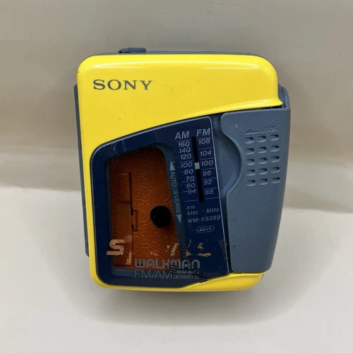 Vintage Sony Sports Walkman WM-FS399 Cassette Player AM FM Radio Legg. Descr.