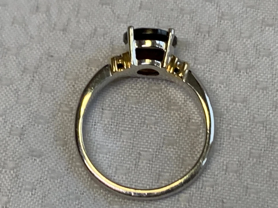 Anillo de diamantes de oro amarillo y blanco de 10K 3,25 g talla 7 color granate *LEER* Foto 4 de 4